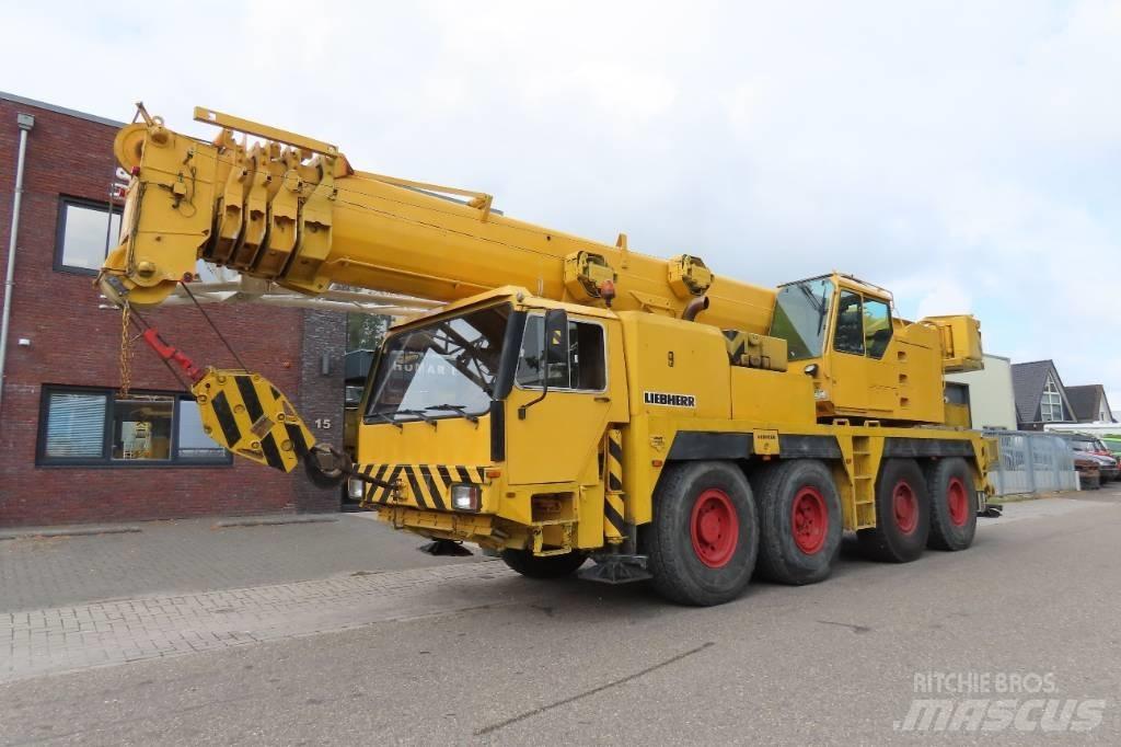 Liebherr LTM 1070-1 All terrain cranes