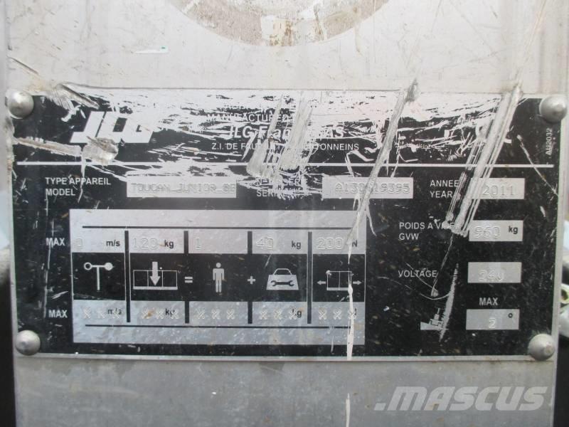 JLG Toucan Junior 8 Vertical mast lifts