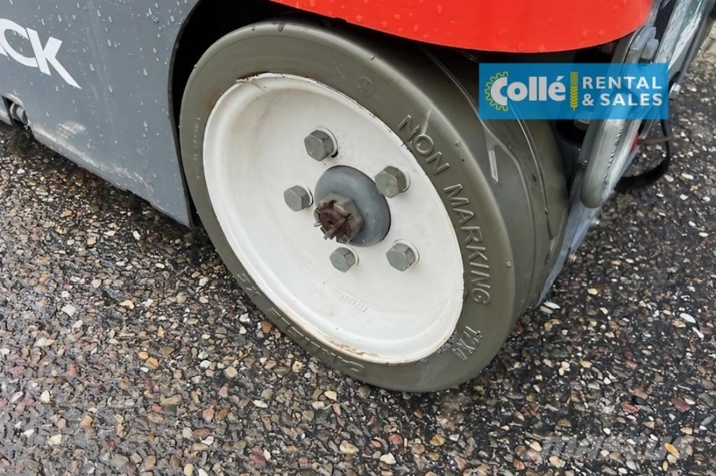 SkyJack SJ 12 | 2013 Scissor lifts