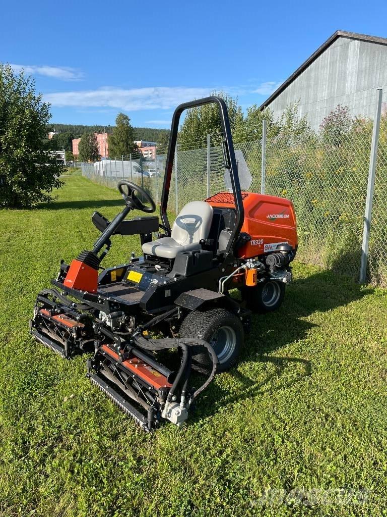 Jacobsen TR320 Greens mowers