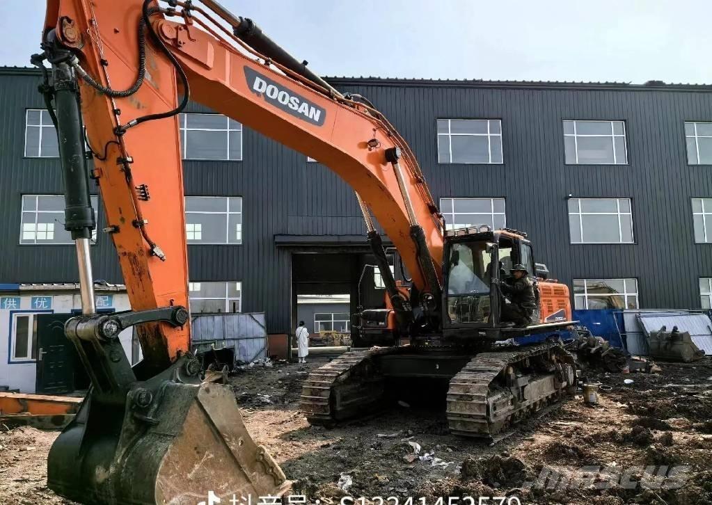 Doosan DX 500 LC Crawler excavators
