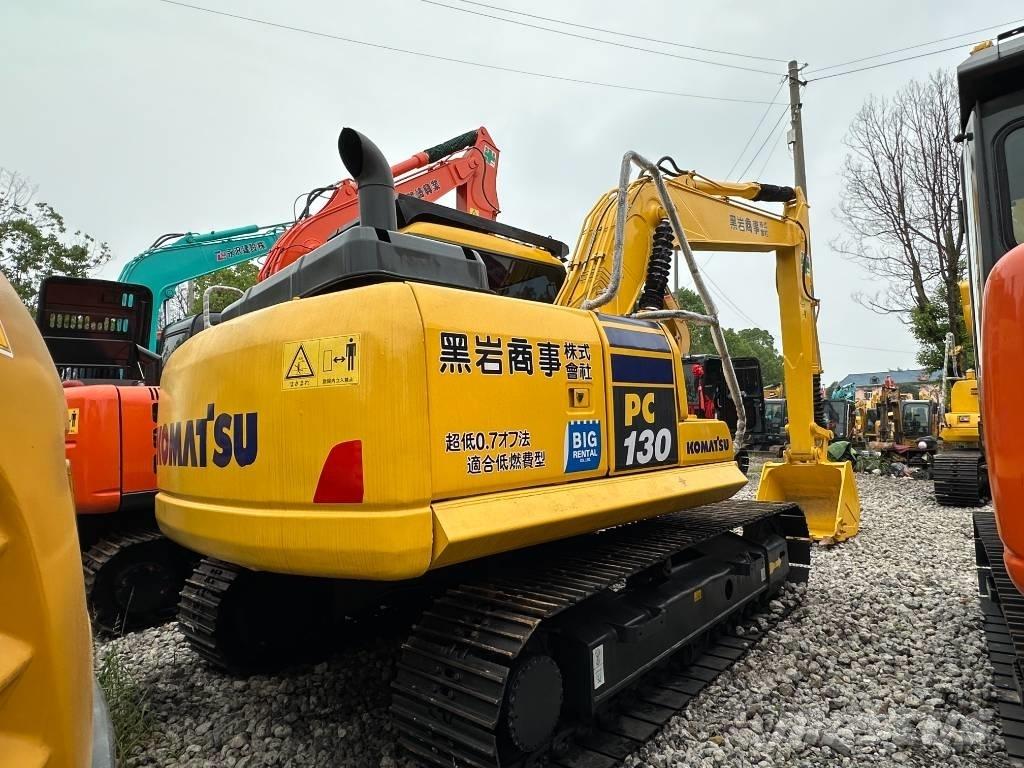 Komatsu PC 130-8 Midi excavators  7t - 12t