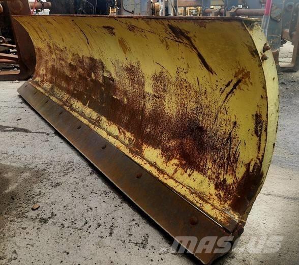 Skid Steer Snow Plow Snow blades and plows