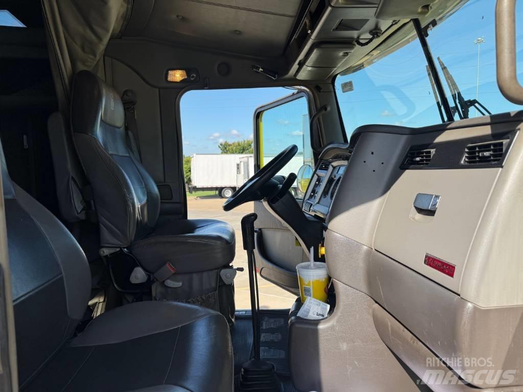 Kenworth W 900 Truck Tractor Units