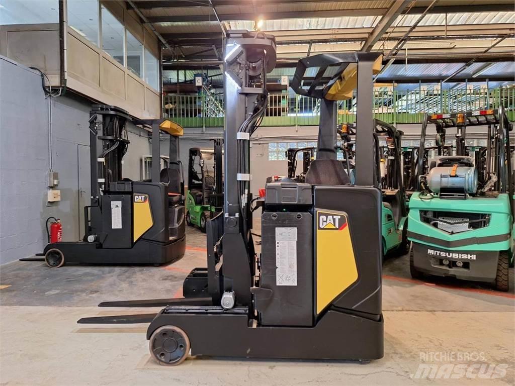 CAT NR16N2 Reach truck