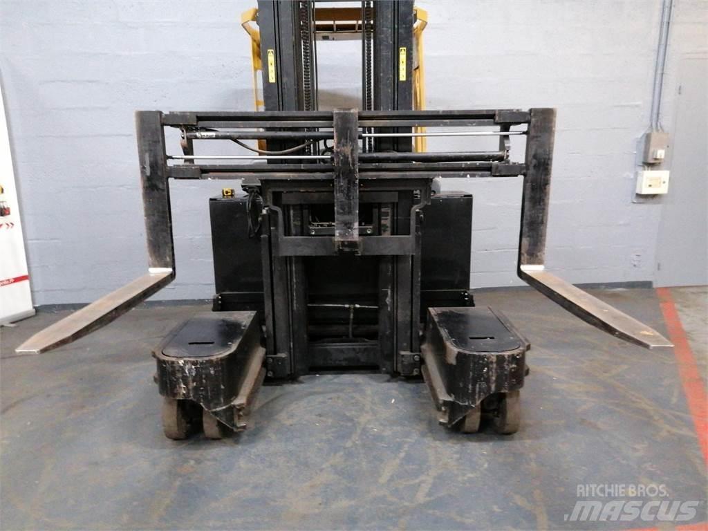 CAT NRM20K Reach truck