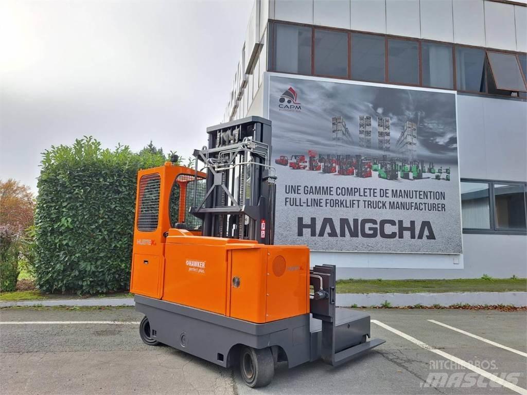 Hubtex MQ40 Sideloader
