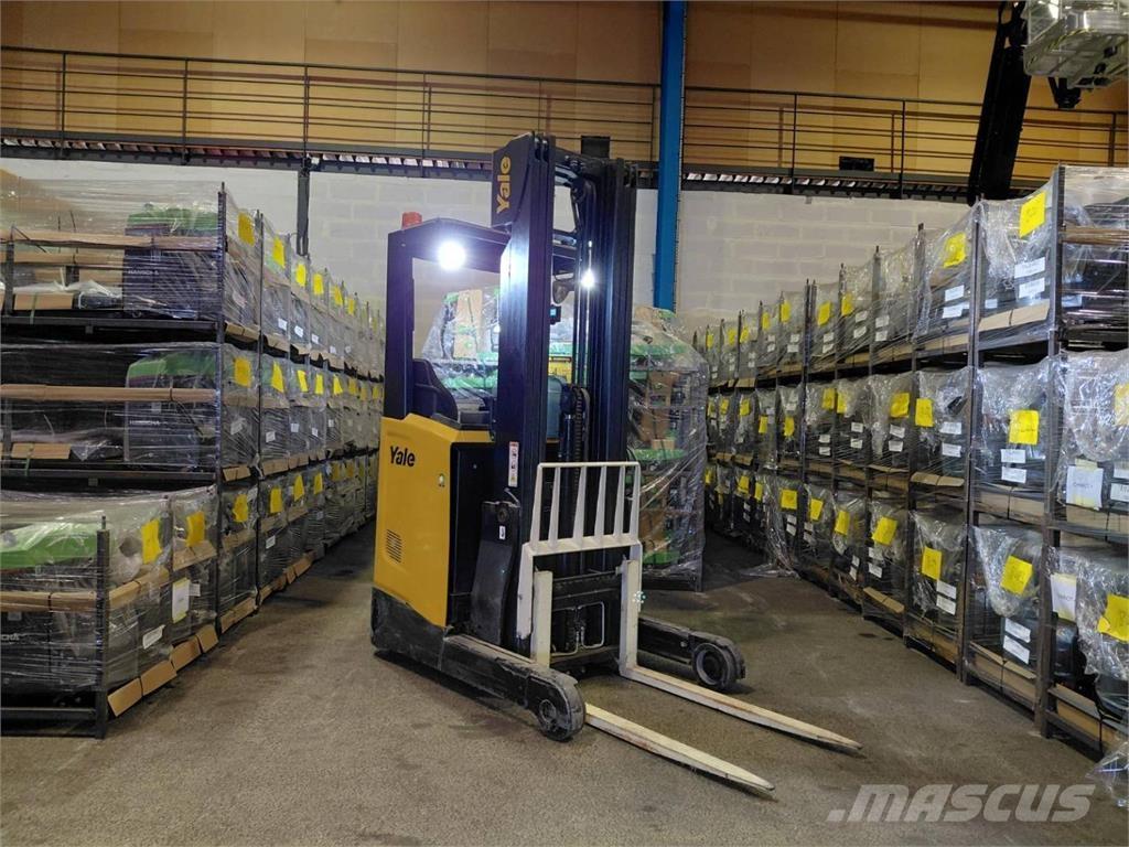 Yale MR10E Reach truck