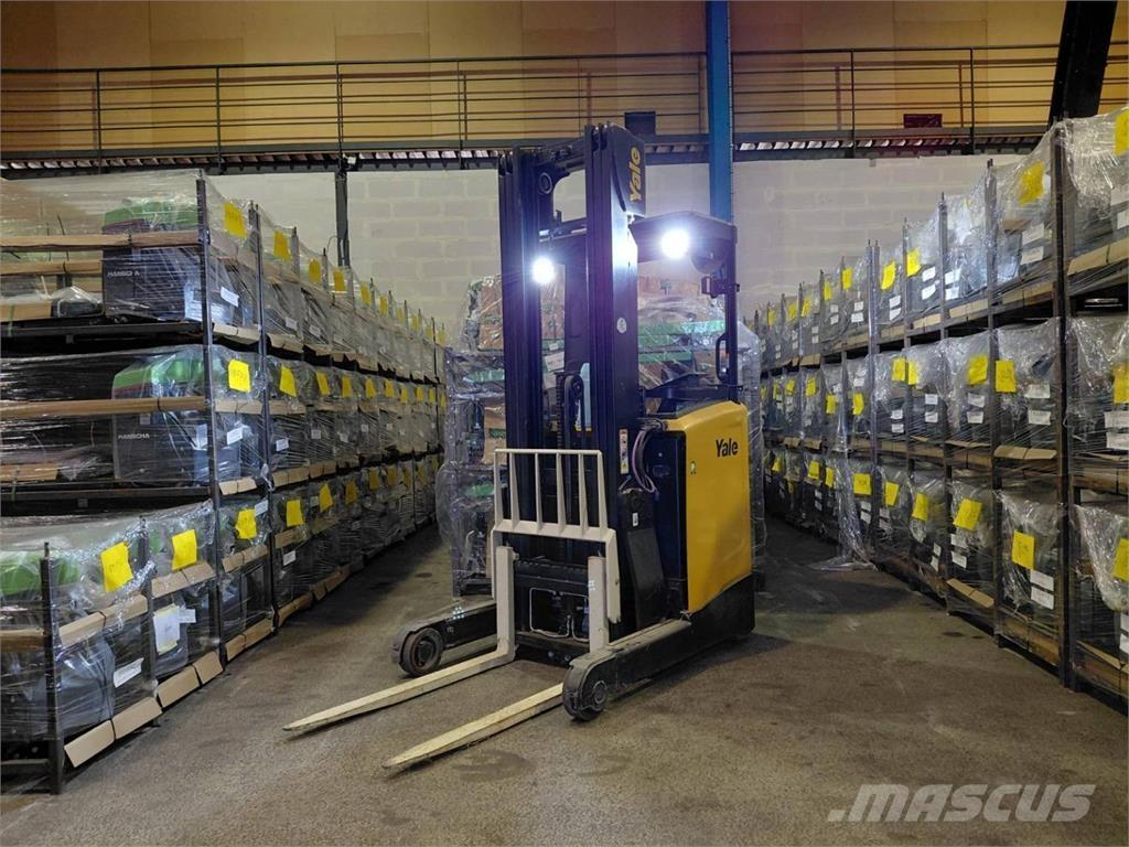 Yale MR10E Reach truck