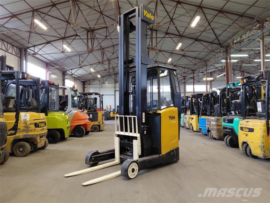 Yale MR14 Reach truck