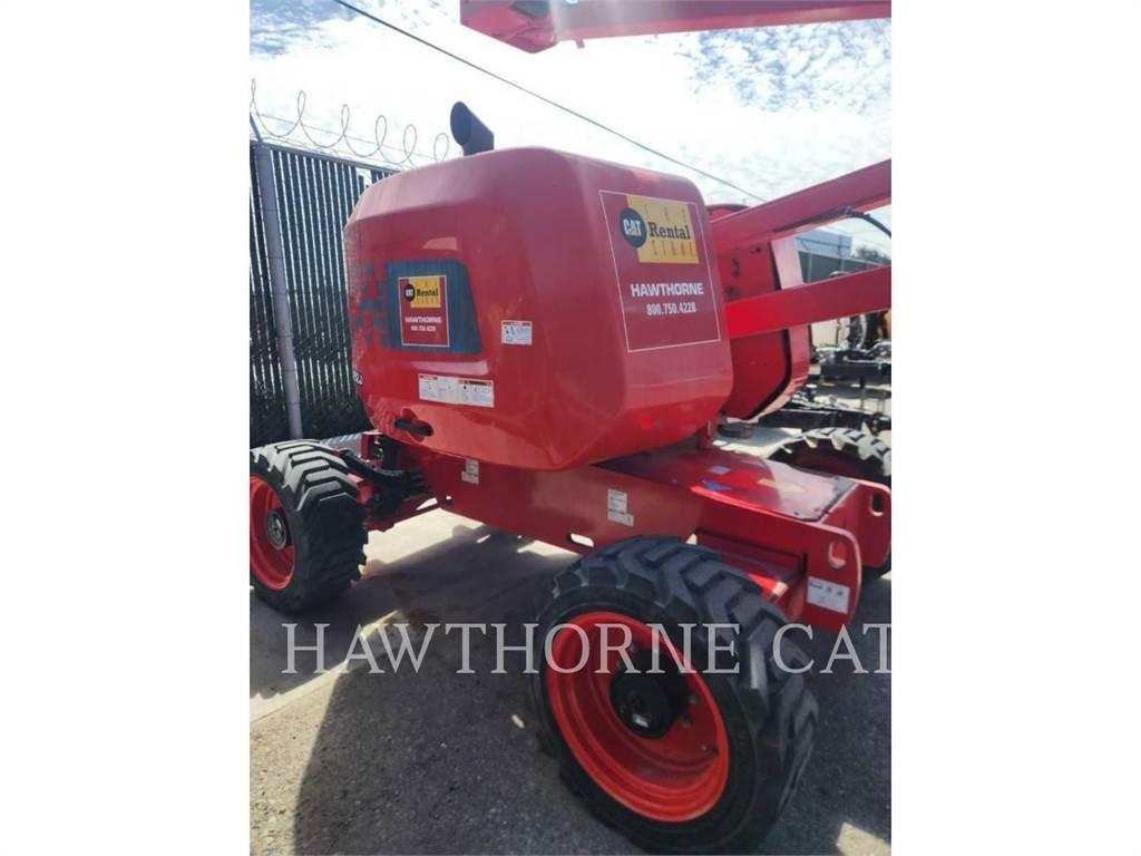  AR52J Articulated boom lifts