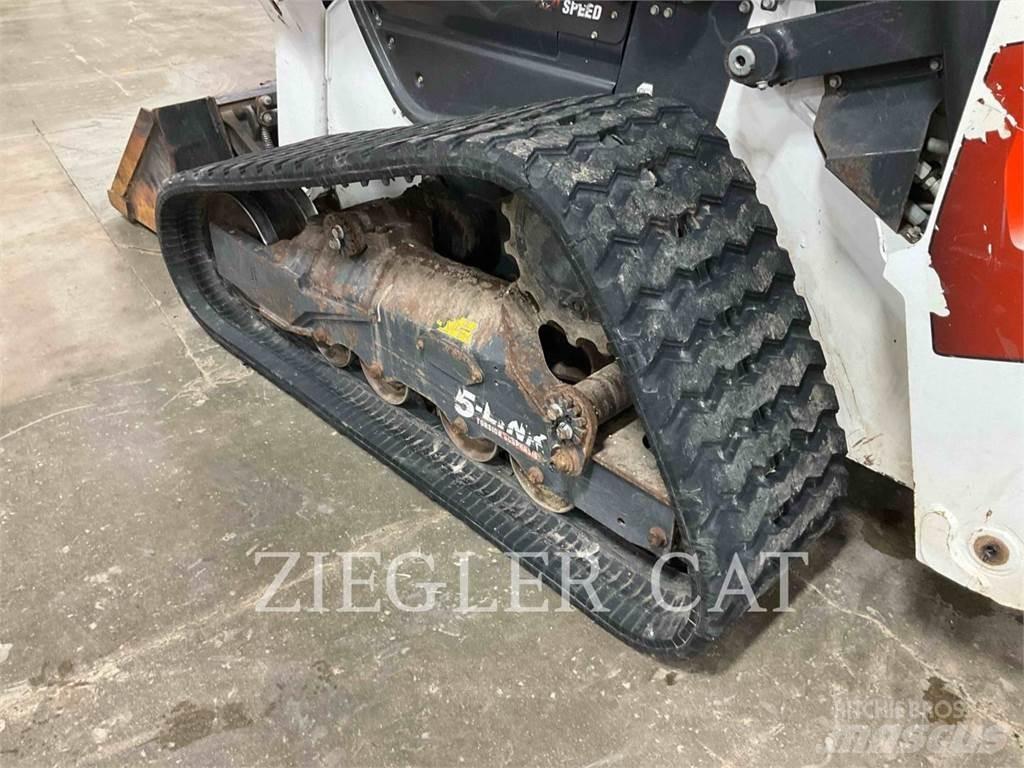 Bobcat T 76 Crawler FEL's