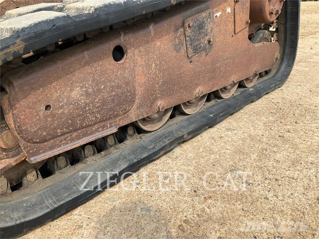 Bobcat T190 Crawler FEL's