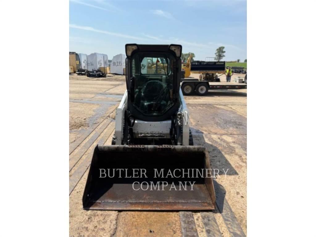 Bobcat T450 Crawler FEL's