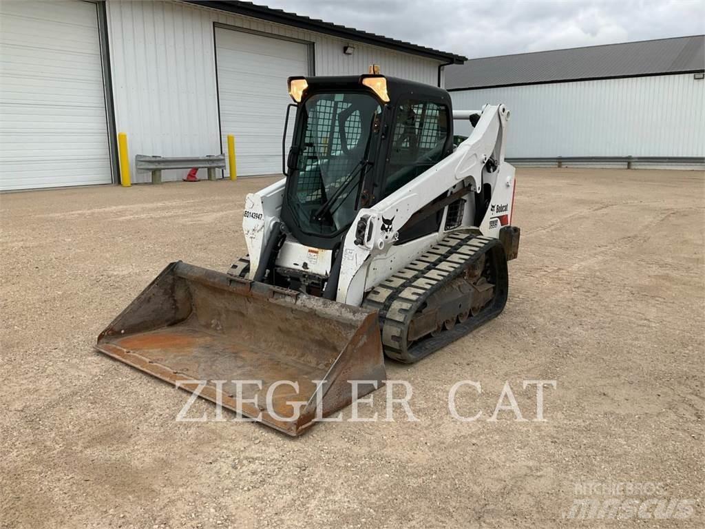Bobcat T595 Crawler FEL's
