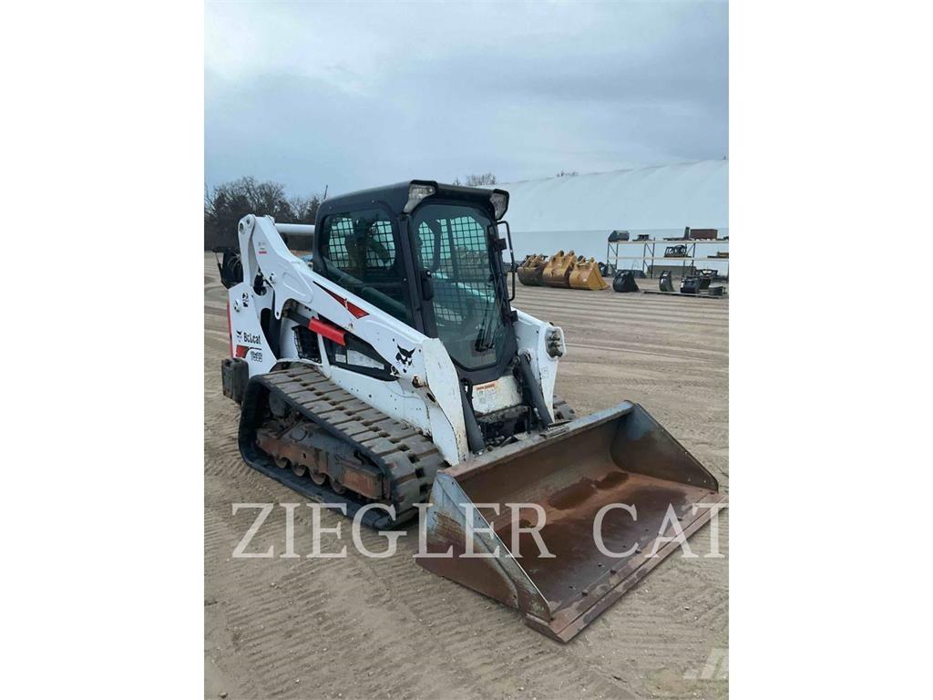 Bobcat T595 Crawler FEL's