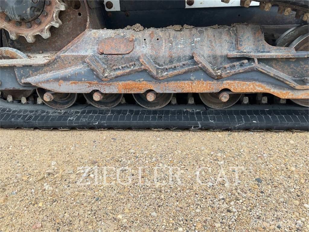 Bobcat T630 Crawler FEL's