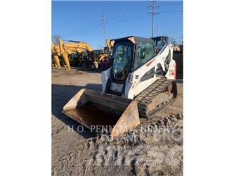 Bobcat T650 Crawler FEL's