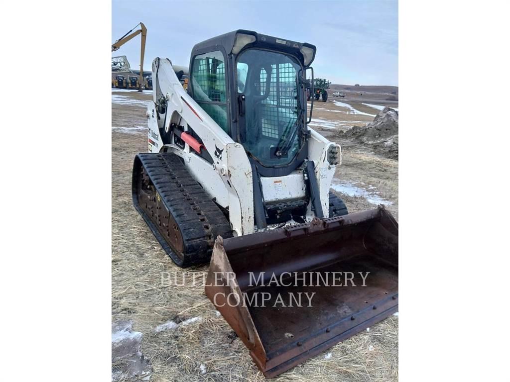 Bobcat T650 Crawler FEL's
