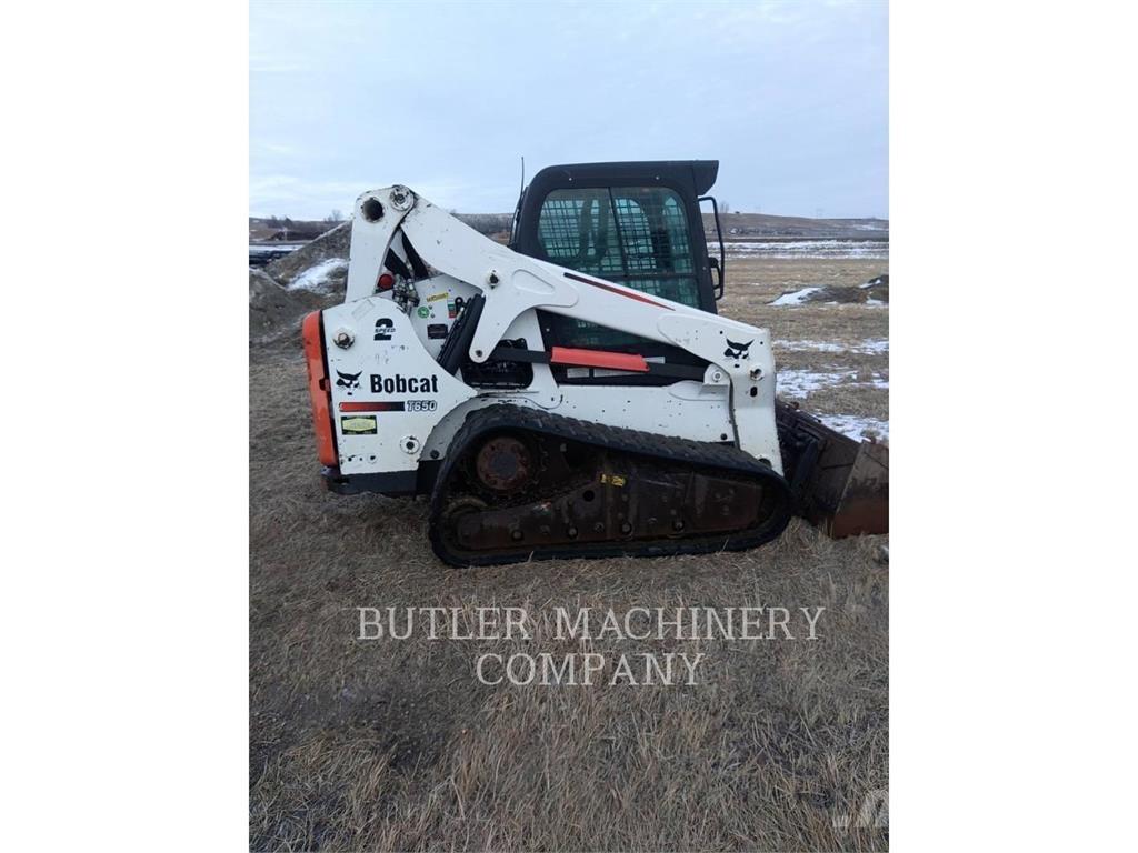Bobcat T650 Crawler FEL's