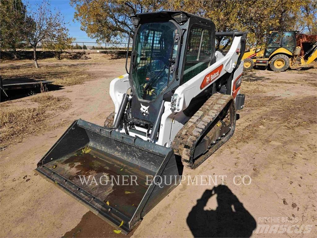 Bobcat T66 Crawler FEL's