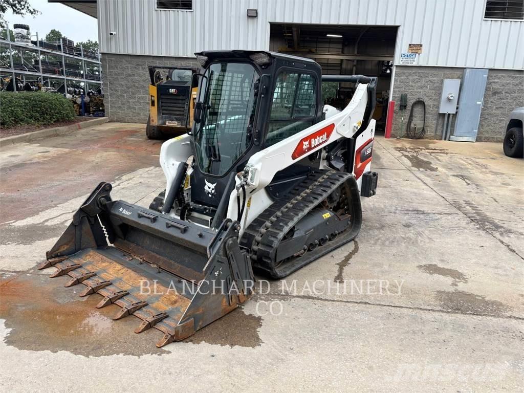 Bobcat T66 Crawler FEL's
