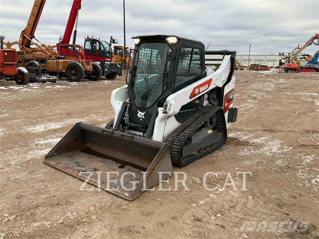 Bobcat T66 Crawler FEL's
