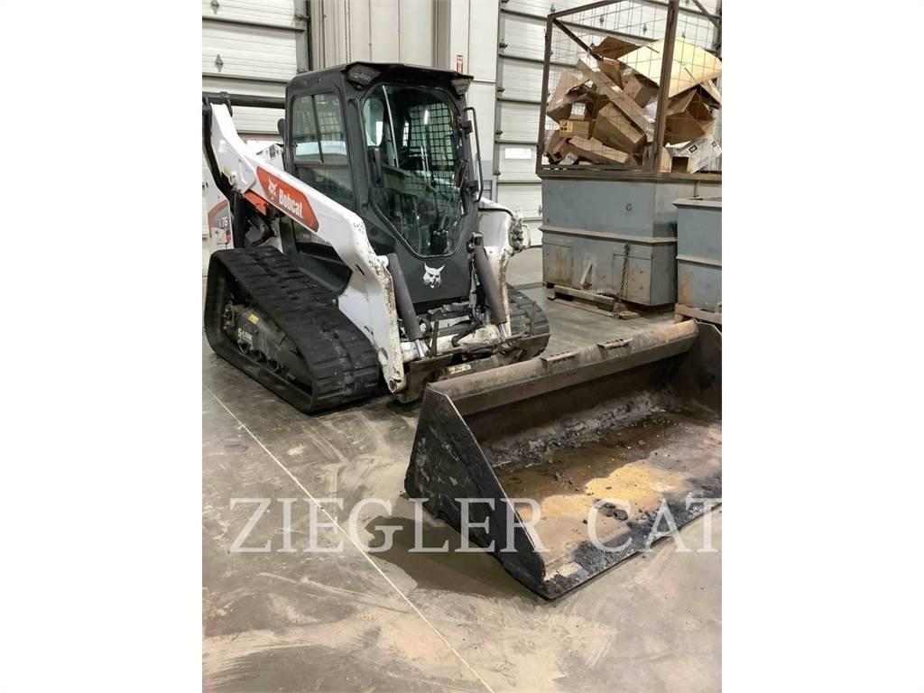 Bobcat T76 Crawler FEL's