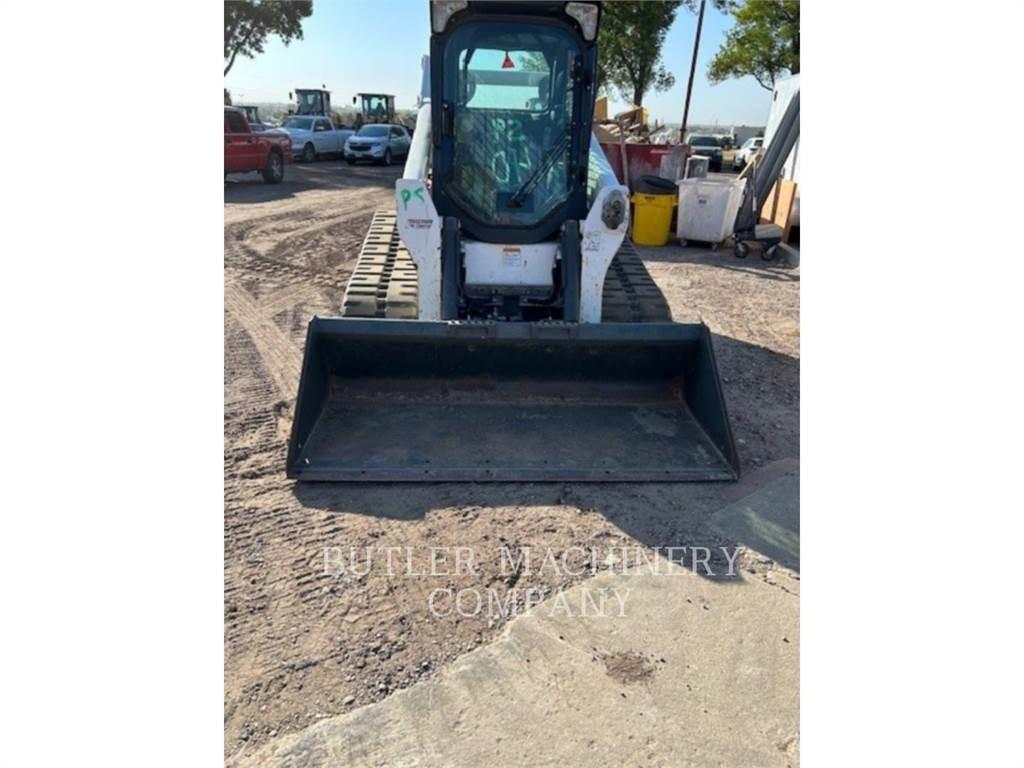 Bobcat T770 Crawler FEL's