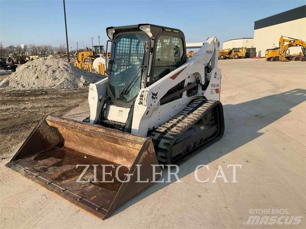 Bobcat T770 Crawler FEL's