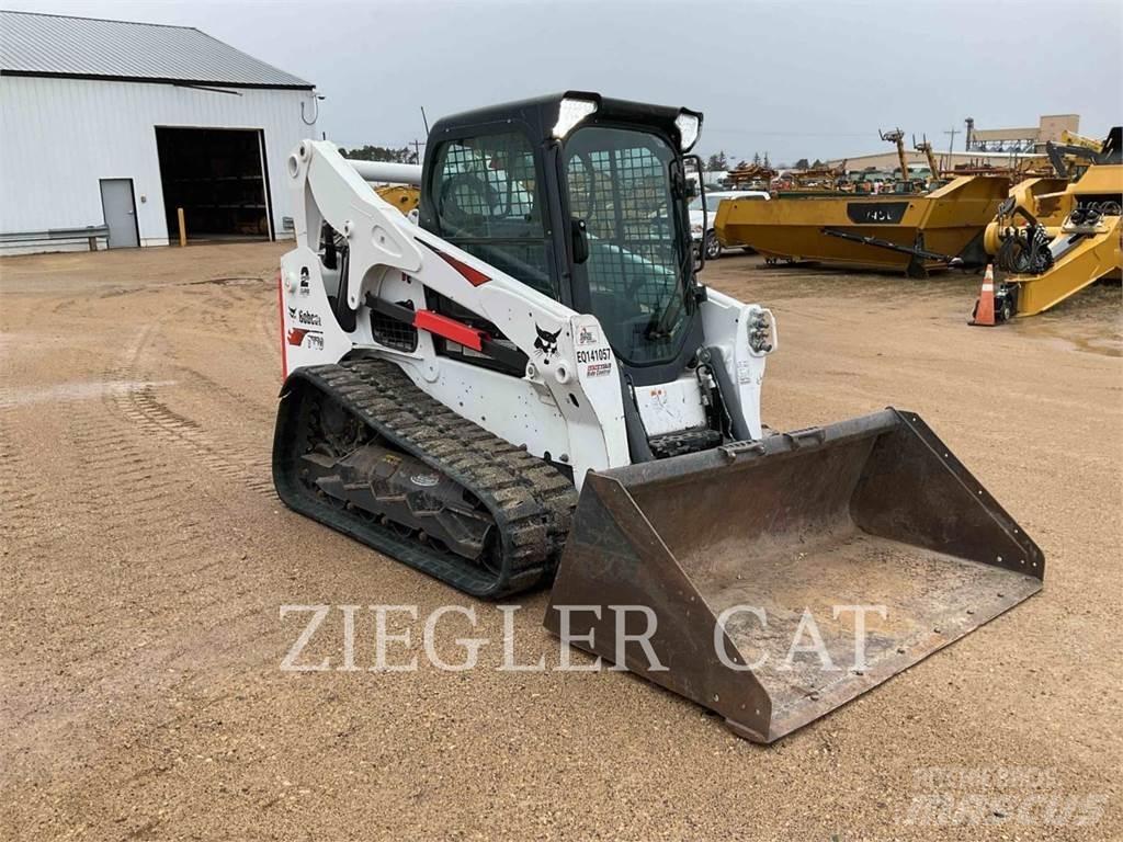 Bobcat T770 Crawler FEL's