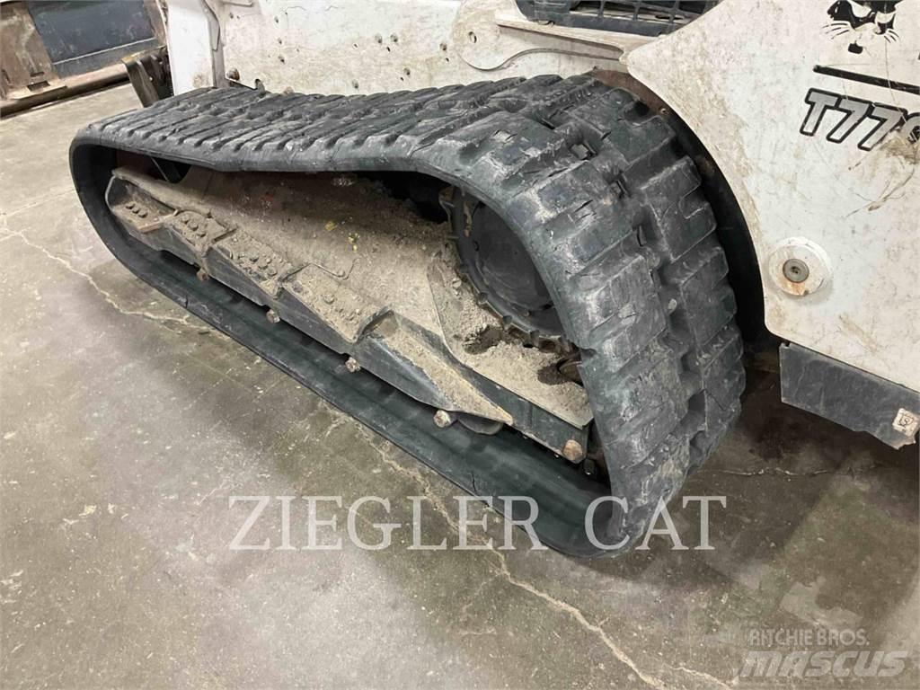 Bobcat T770 Crawler FEL's