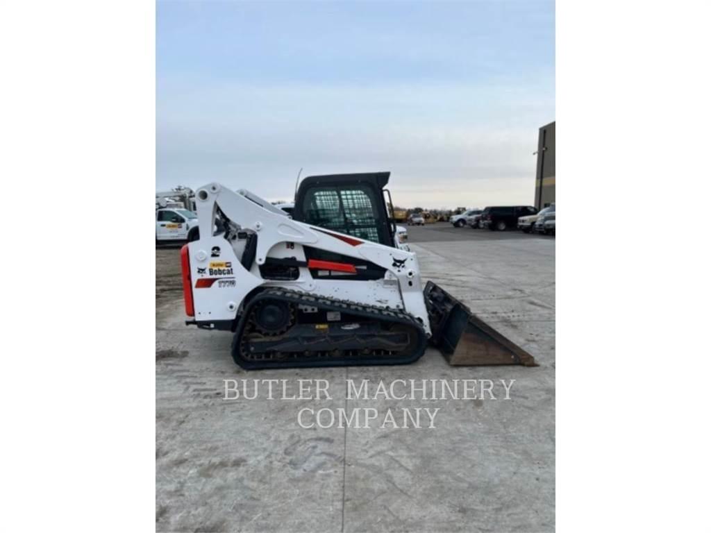 Bobcat T770 Crawler FEL's