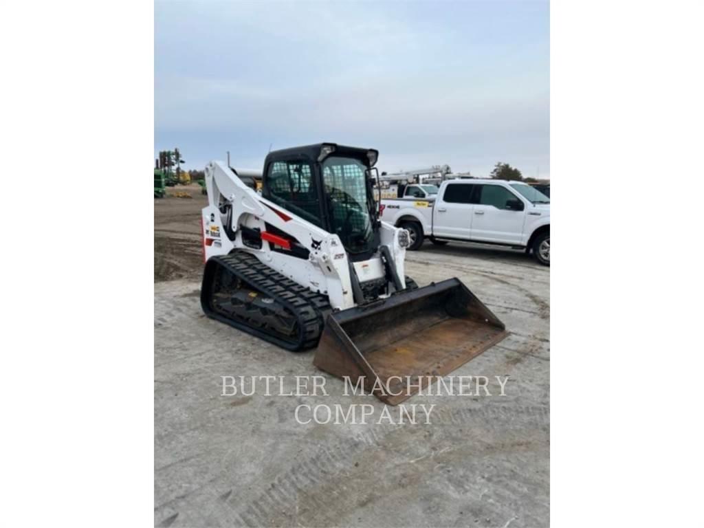 Bobcat T770 Crawler FEL's