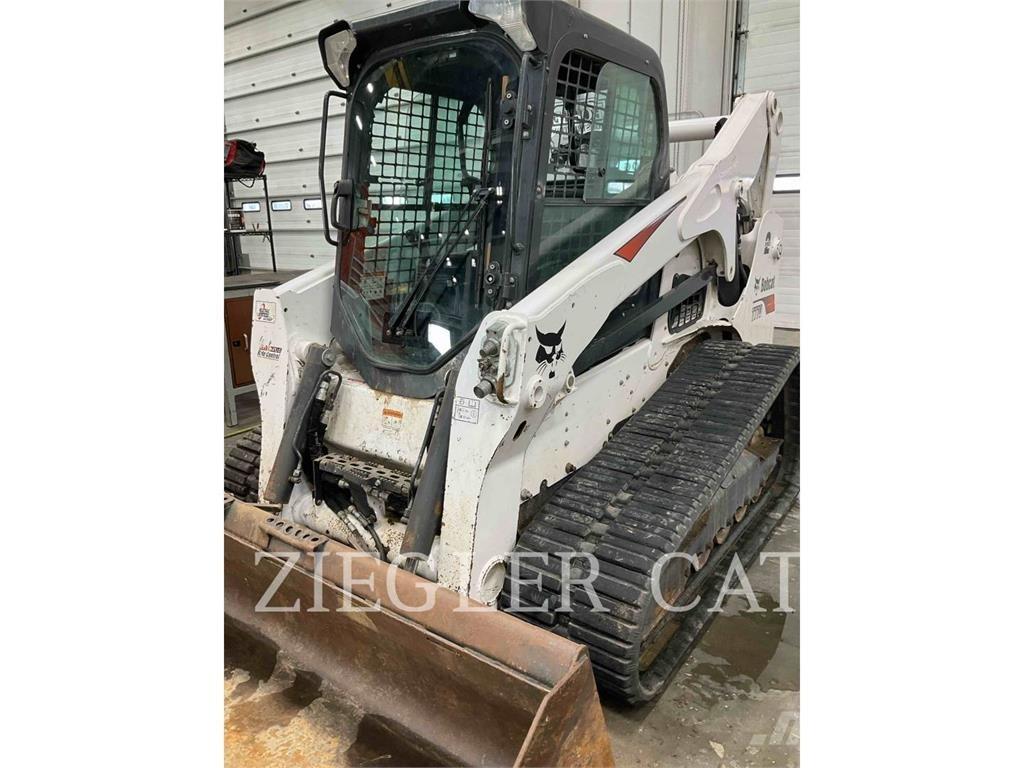 Bobcat T770 Crawler FEL's