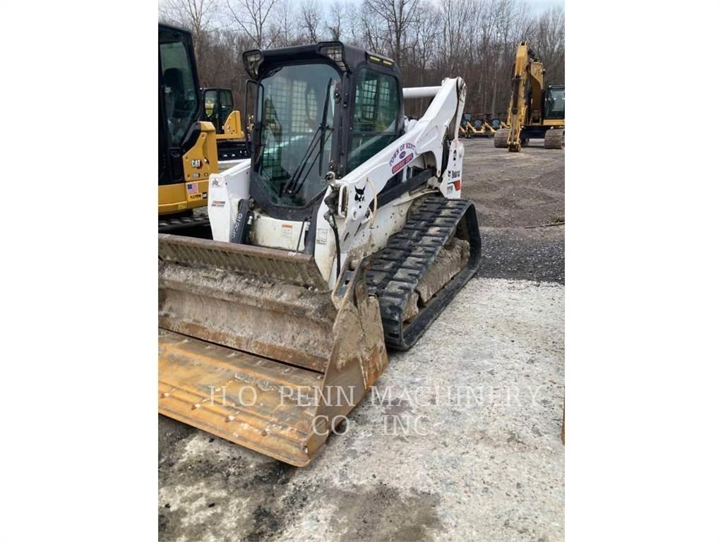 Bobcat T870 Crawler FEL's