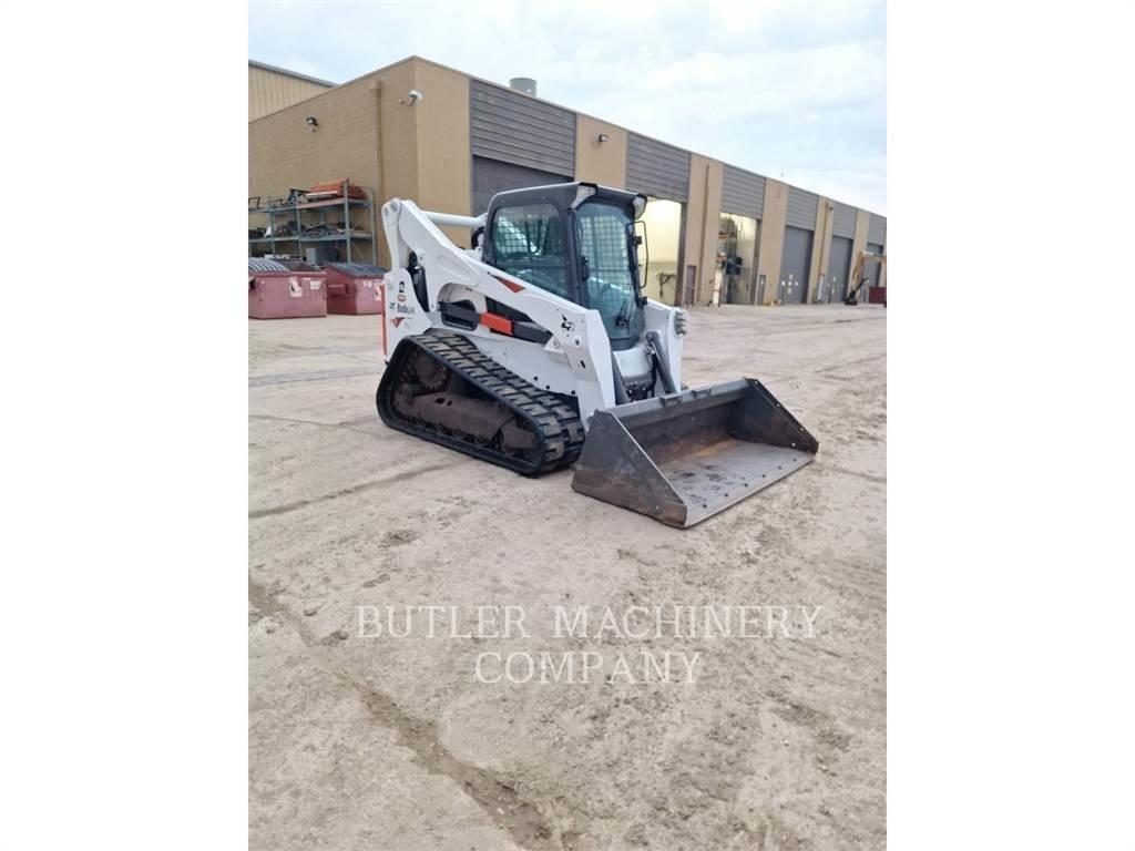 Bobcat T870 Crawler FEL's