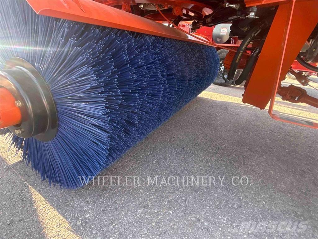 Broce BROOM 4 Sweepers