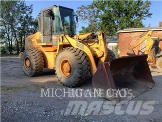 CASE 621B Wheel loaders