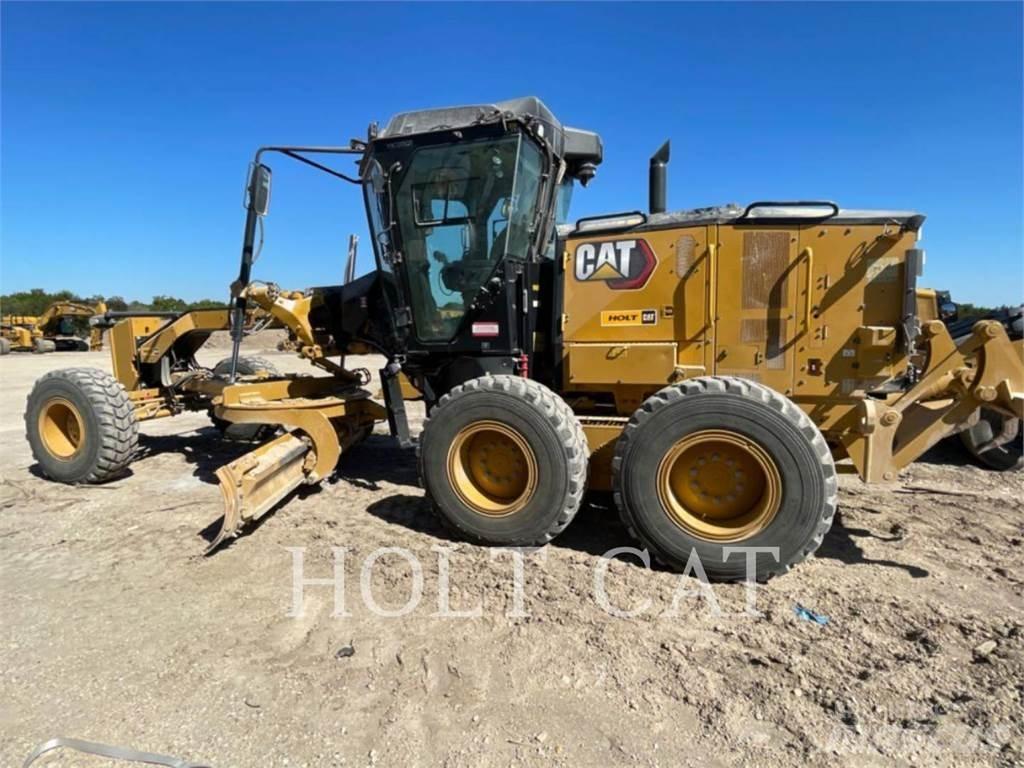 CAT 120 JOY3 Graders