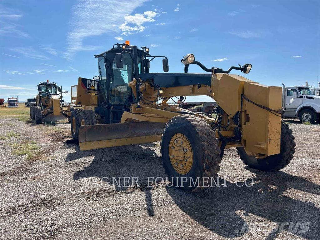 CAT 120M2AWD Graders