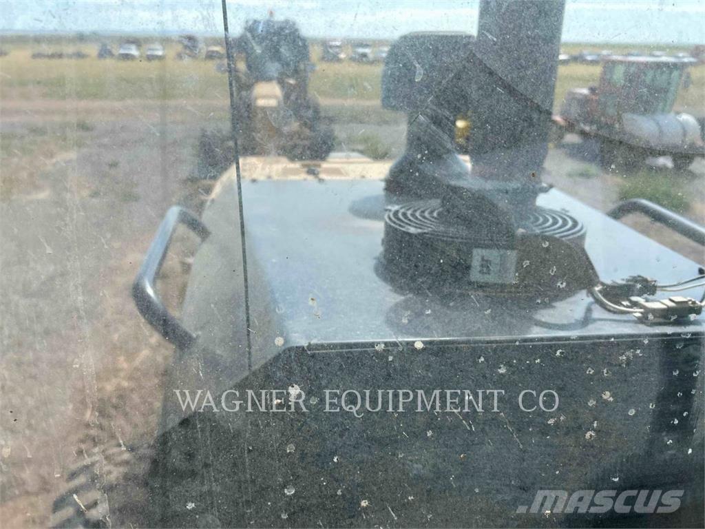 CAT 120M2AWD Graders