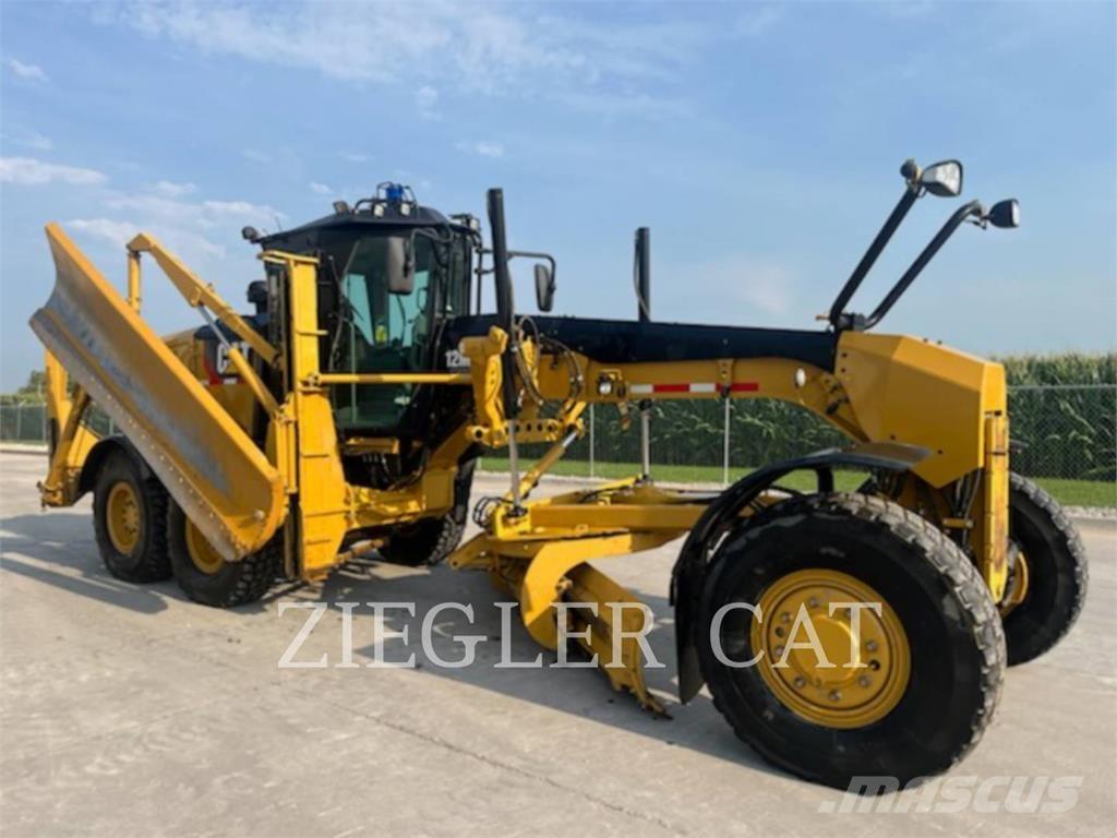 CAT 12M2AWD Graders