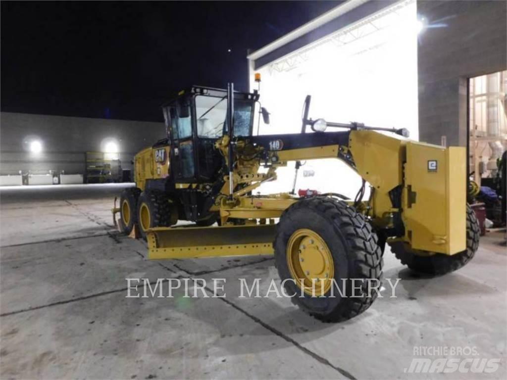 CAT 140-13 AWD Graders