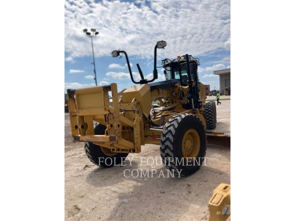 CAT 140M2 Graders