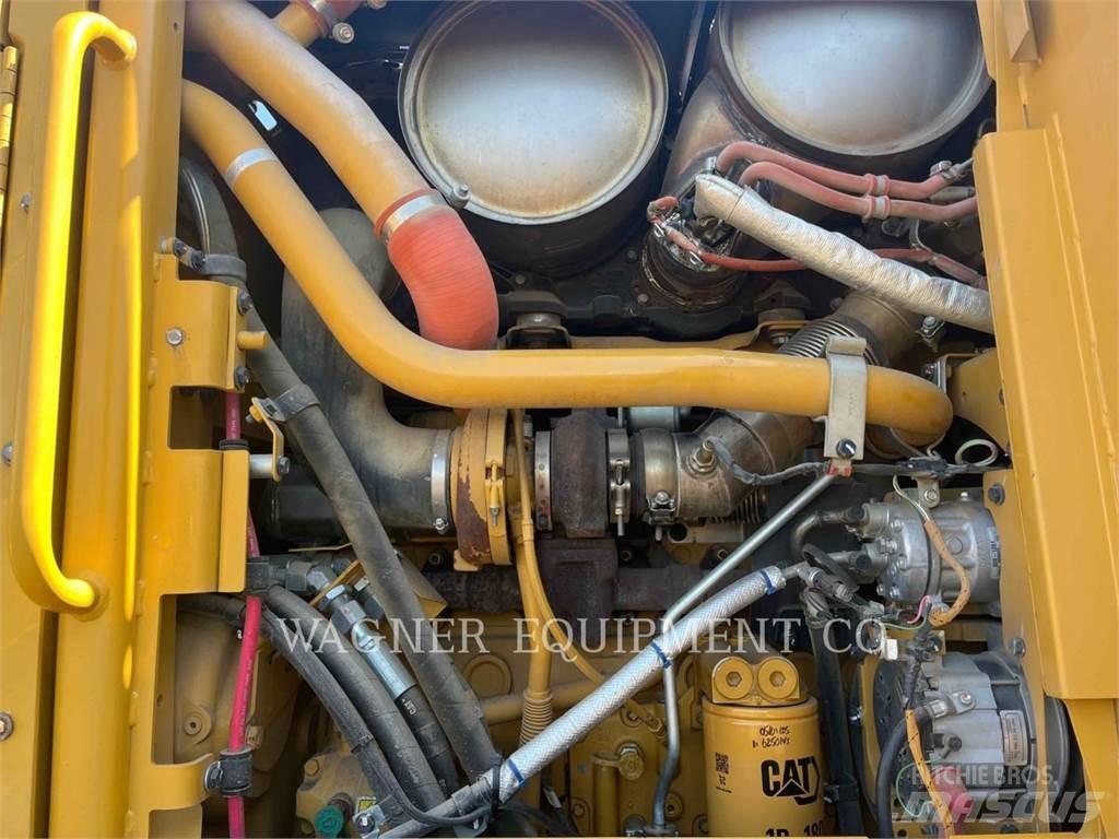 CAT 140M3 AWD Graders