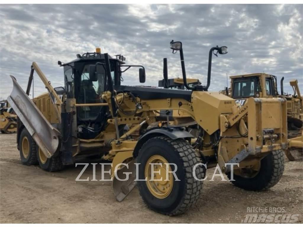 CAT 140M3AWD Graders