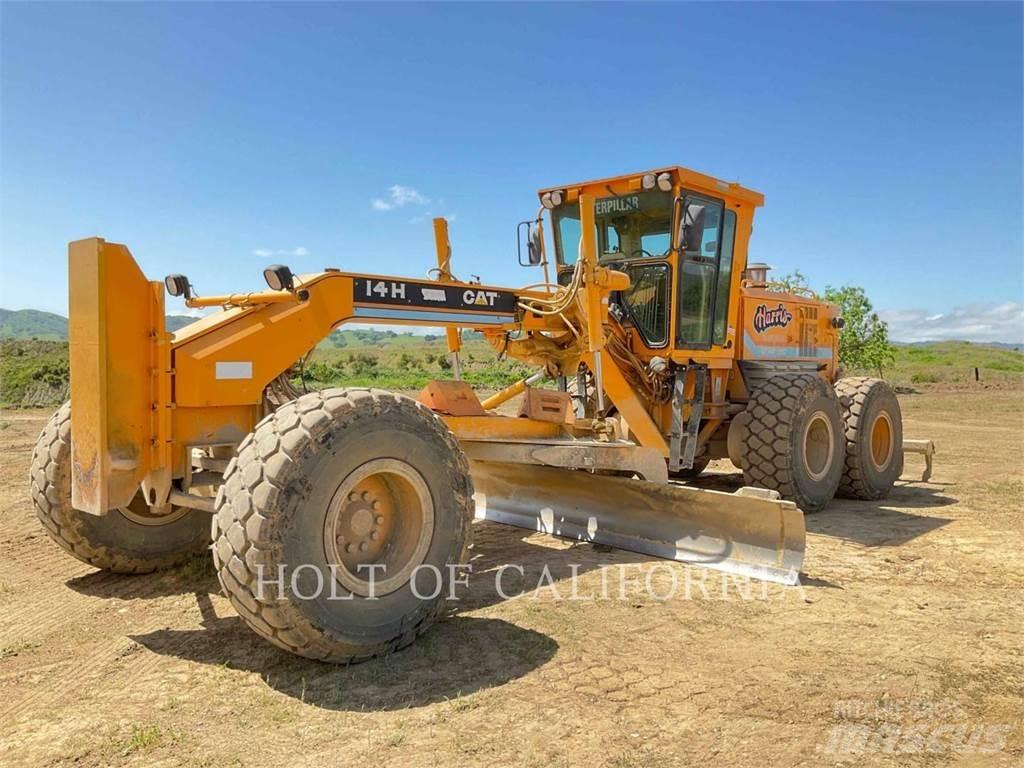 CAT 14H Graders