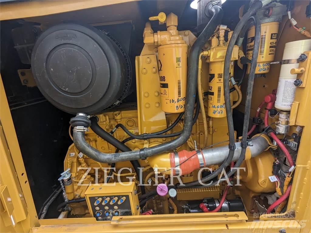 CAT 14M Graders