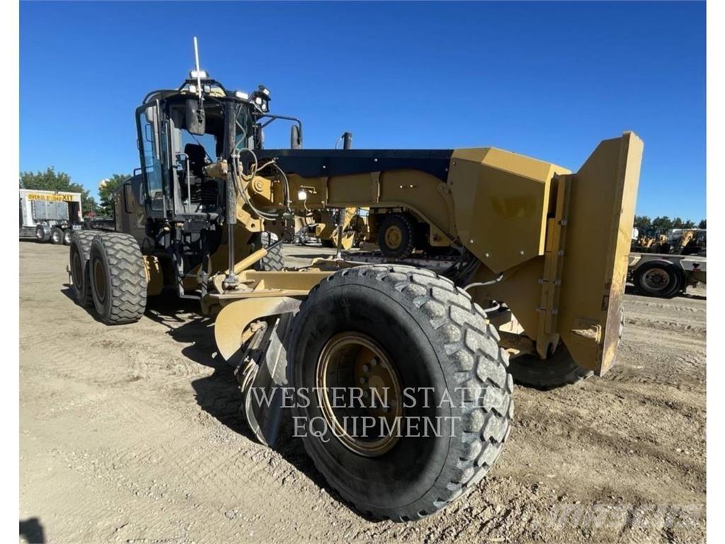 CAT 14M Graders